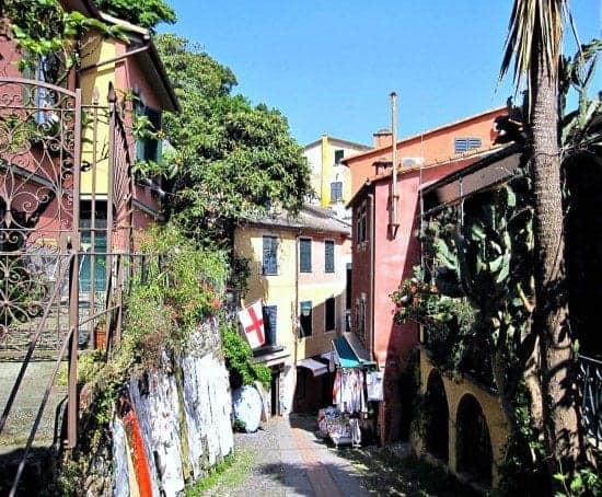 Winding pathway in Portofino Winding pathway in Portofino