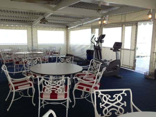 sheltered deck Queen of the West