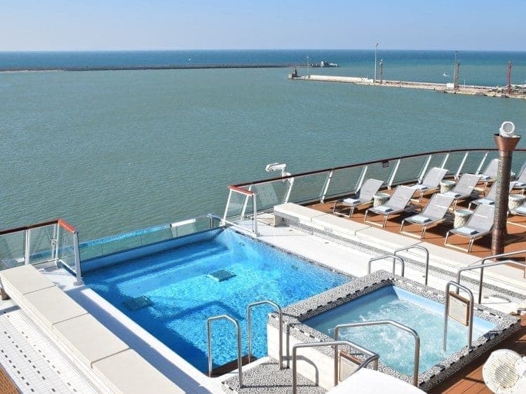 Viking Star Infinity Pool. There's another pool midship with a retractable dome.