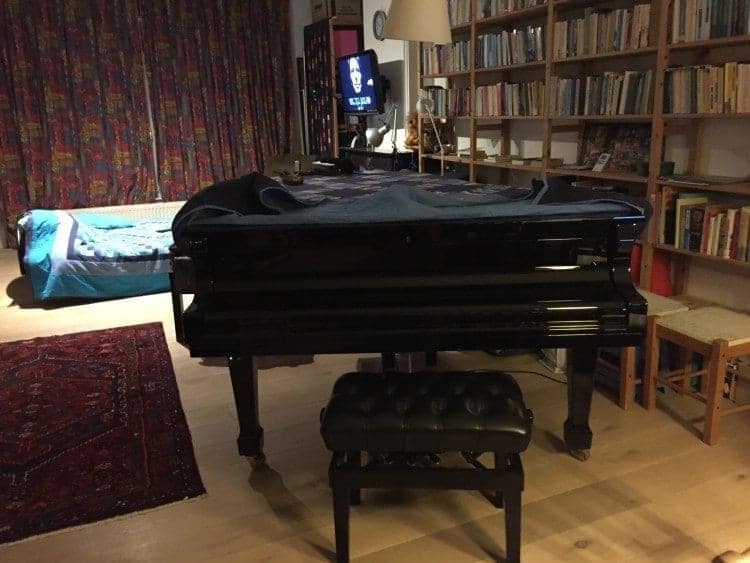 Air BnB vacation rental Amsterdam