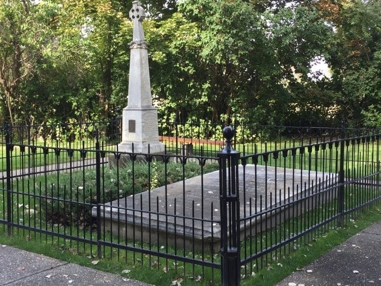 The Great Grave at Whitman Mission. After the Cayuse massacre in 1847, 16 of the missionaries, including 7 children were buried together. 