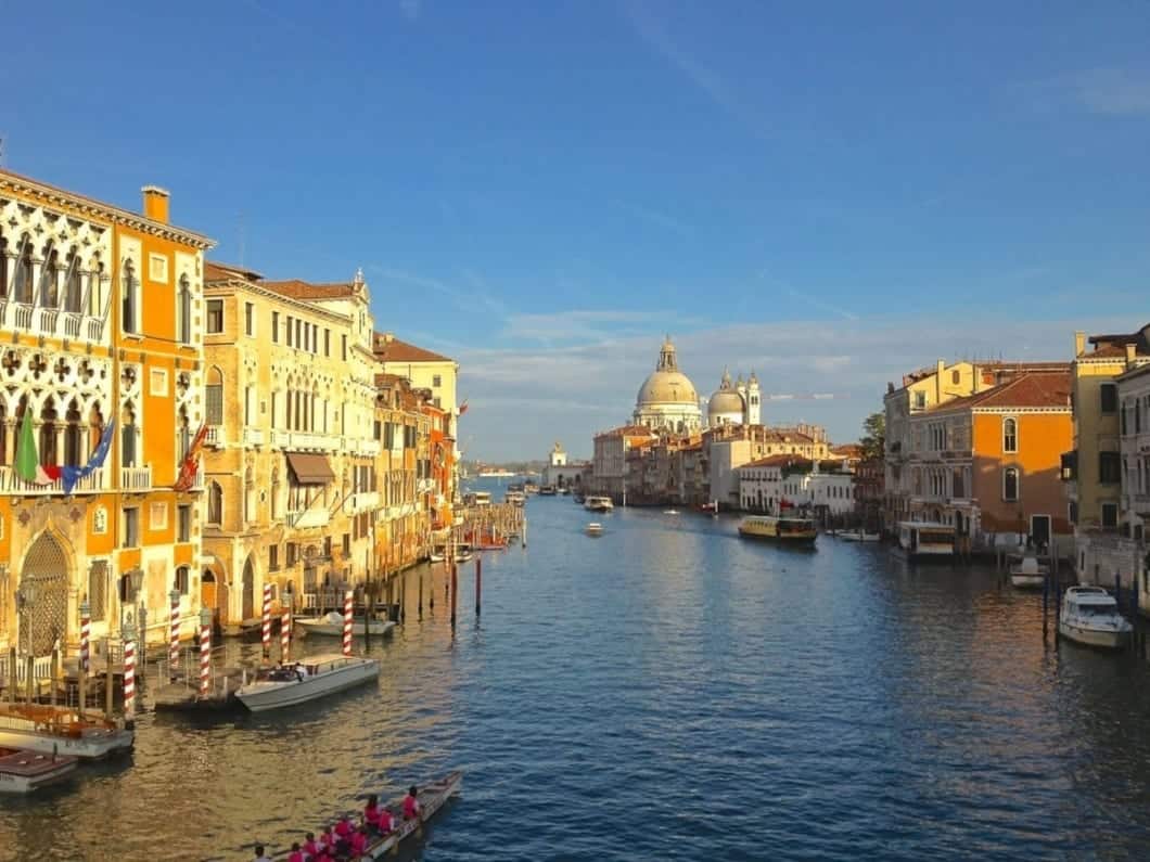 Your travel in Italy should include a visit to Venice. 