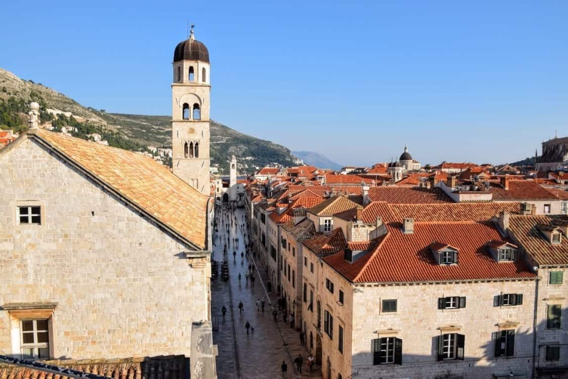 Dubrovnik Placa shopping promenade.