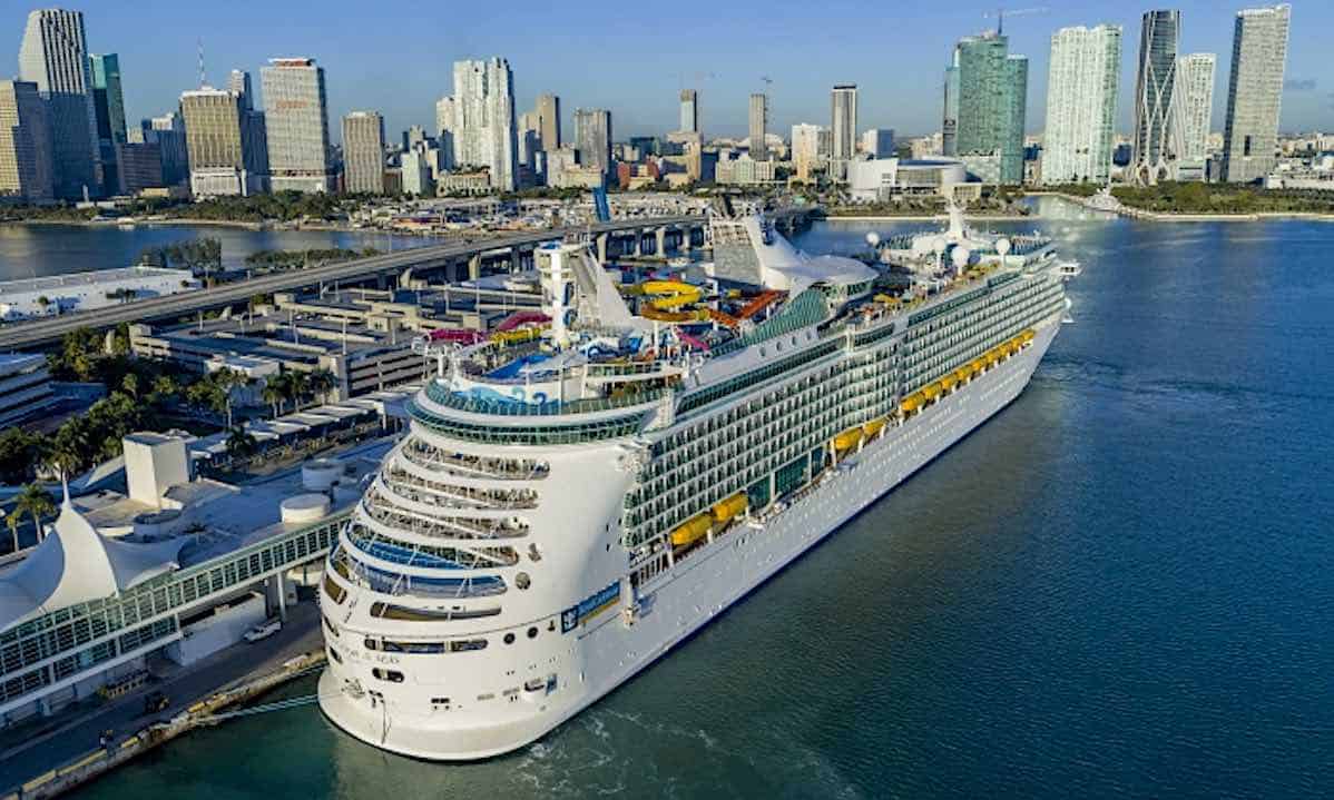Royal Caribbean Navigator of the Seas in Miami
