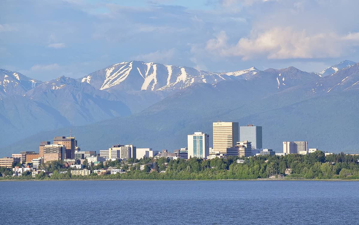 Alaska offers free vaccine to Anchorage tourists.