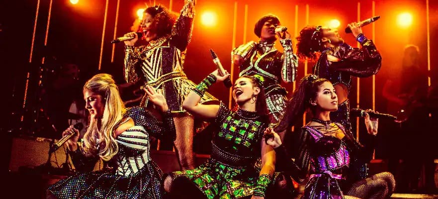 Norwegian Bliss "Six, The Musical"