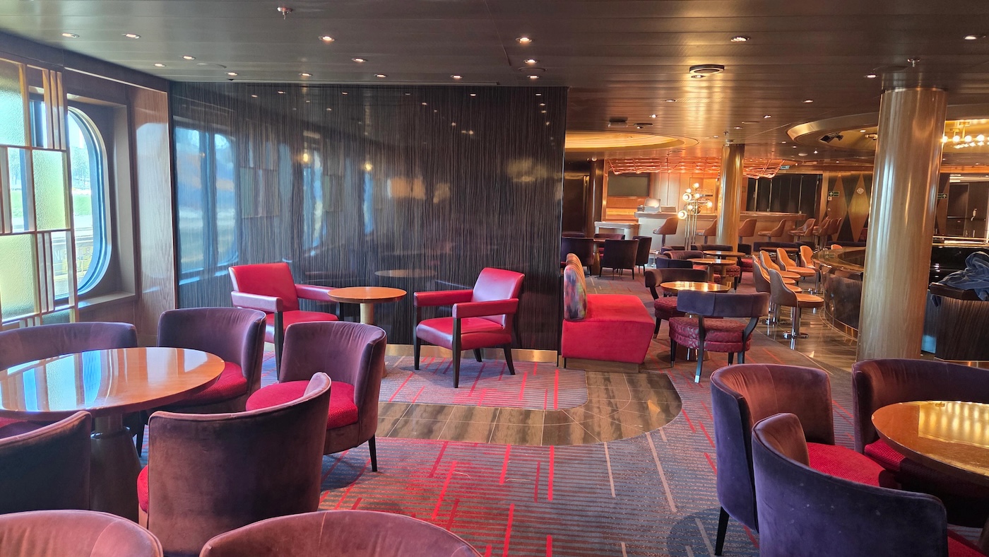 Holland America Rotterdam Billboard Onboard updated seating and table arrangement. 